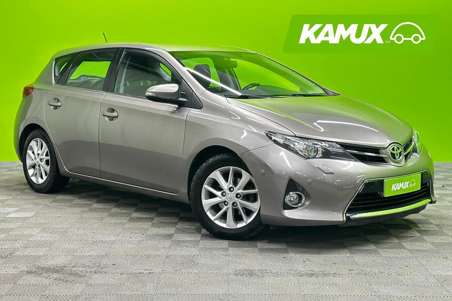 Toyota Auris vaihtoauto