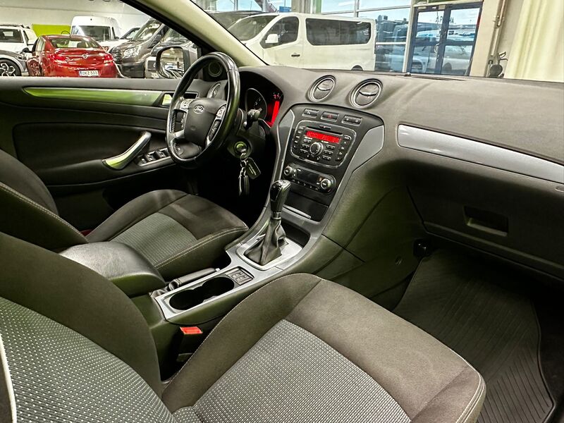 Ford Mondeo vaihtoauto