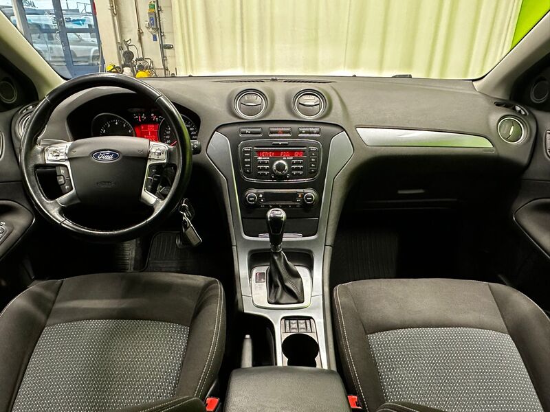 Ford Mondeo vaihtoauto