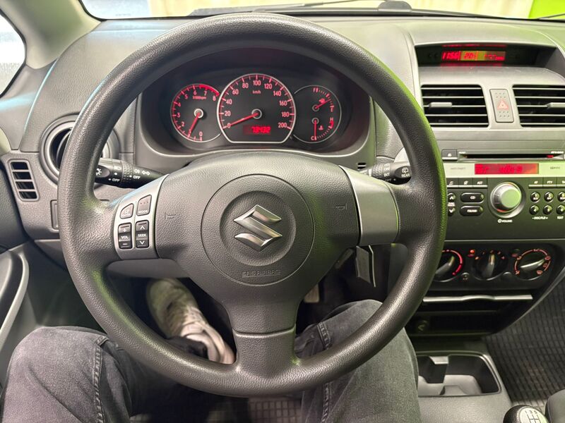 Suzuki SX4 vaihtoauto