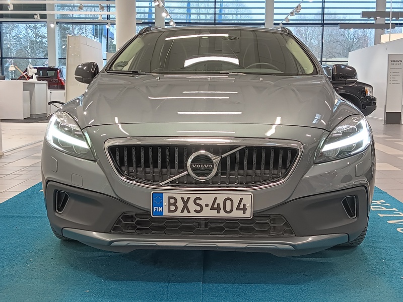 Volvo V40 Cross Country vaihtoauto
