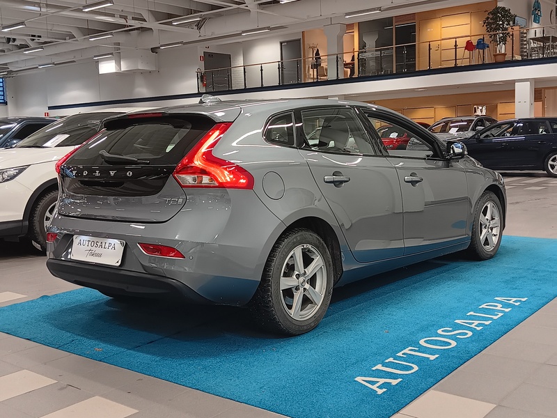 Volvo V40 vaihtoauto