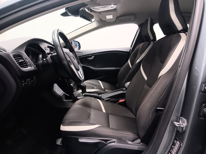 Volvo V40 vaihtoauto