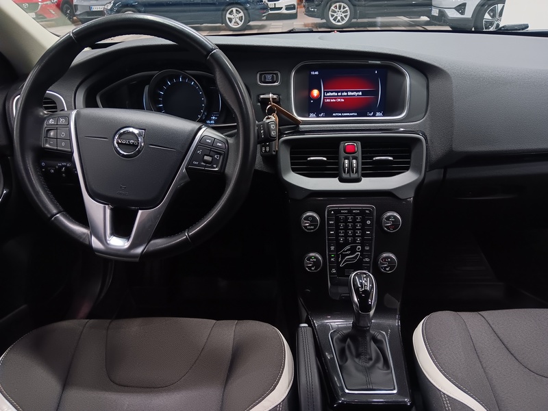 Volvo V40 vaihtoauto