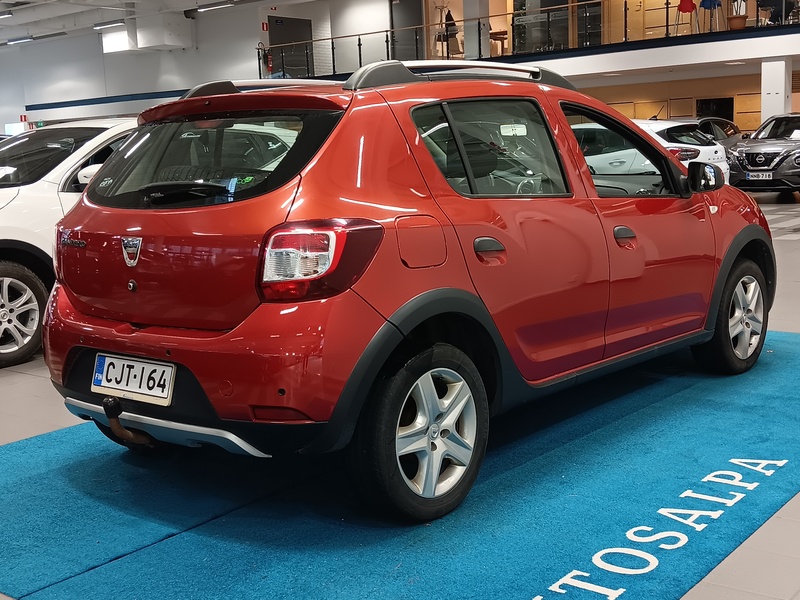 Dacia Sandero vaihtoauto
