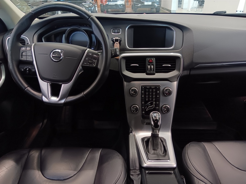 Volvo V40 vaihtoauto