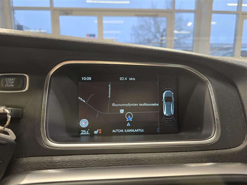 Volvo V40 Cross Country vaihtoauto