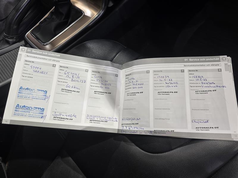 Volvo V40 Cross Country vaihtoauto