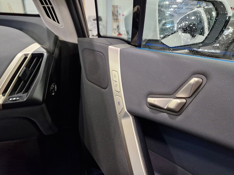 BMW iX vaihtoauto