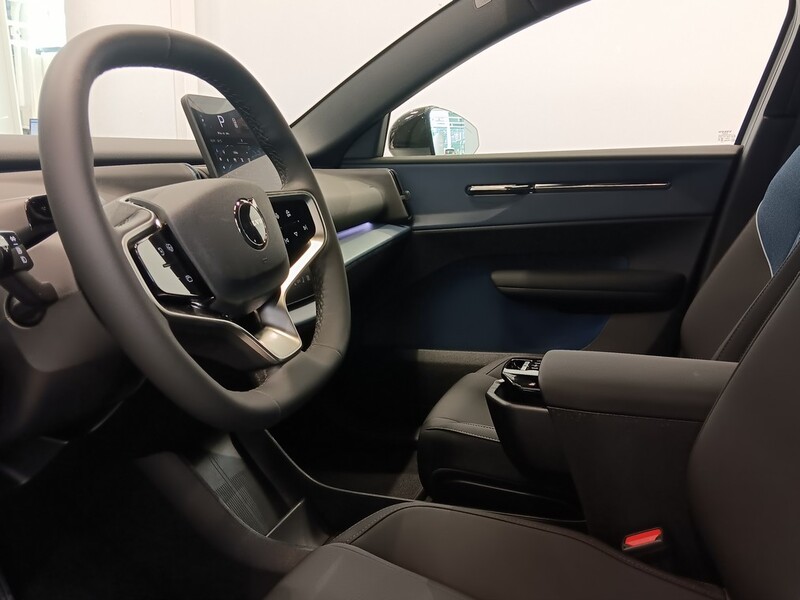 Volvo EX30 vaihtoauto