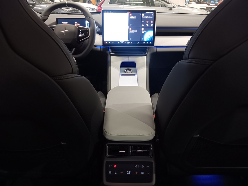 Polestar 4 vaihtoauto