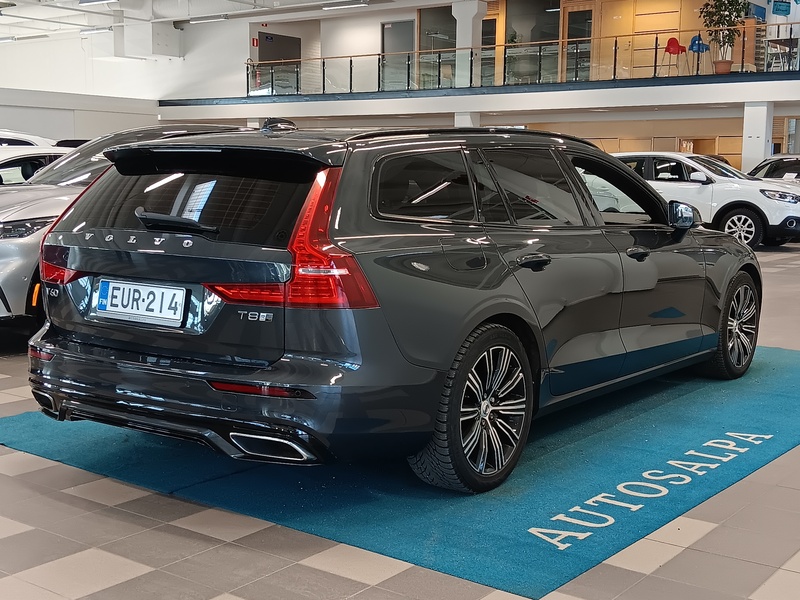 Volvo V60 vaihtoauto