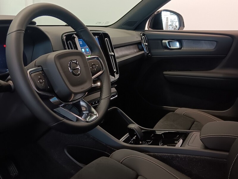 Volvo EX40 vaihtoauto