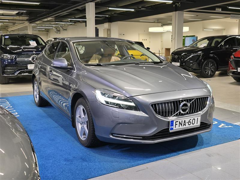 Volvo V40 vaihtoauto