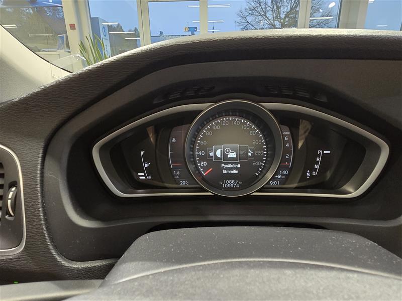 Volvo V40 vaihtoauto