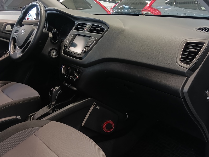 Hyundai i20 Hatchback vaihtoauto