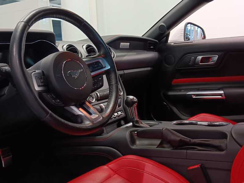 Ford USA Mustang vaihtoauto