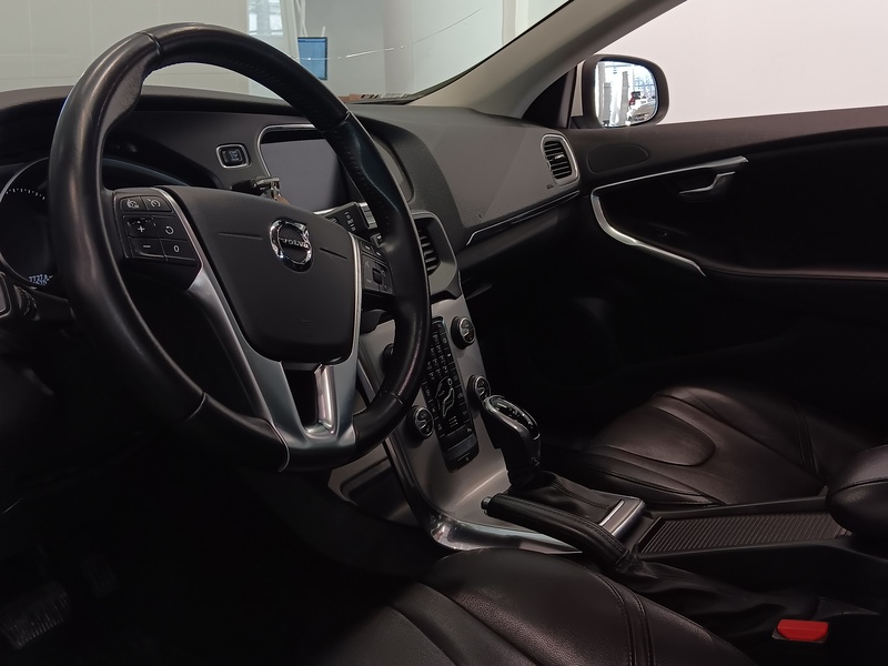 Volvo V40 vaihtoauto