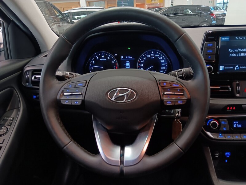 Hyundai i30 Wagon vaihtoauto