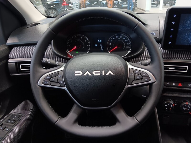 Dacia Sandero vaihtoauto