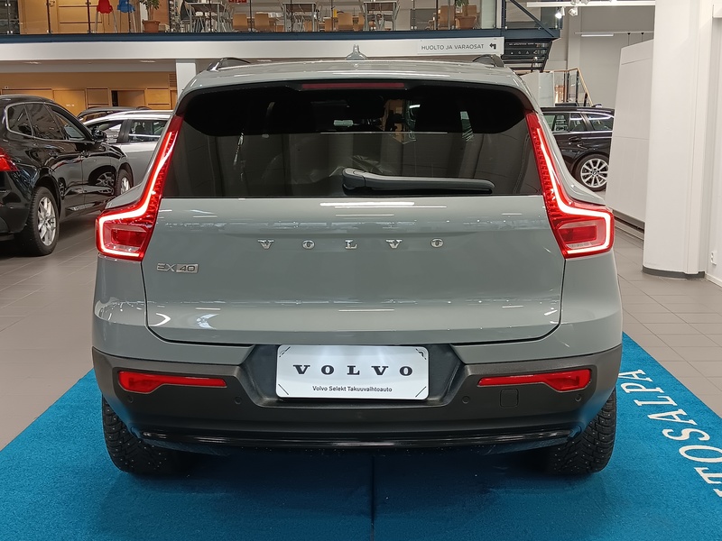 Volvo EX40 vaihtoauto