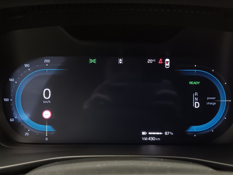 Volvo EX40 vaihtoauto