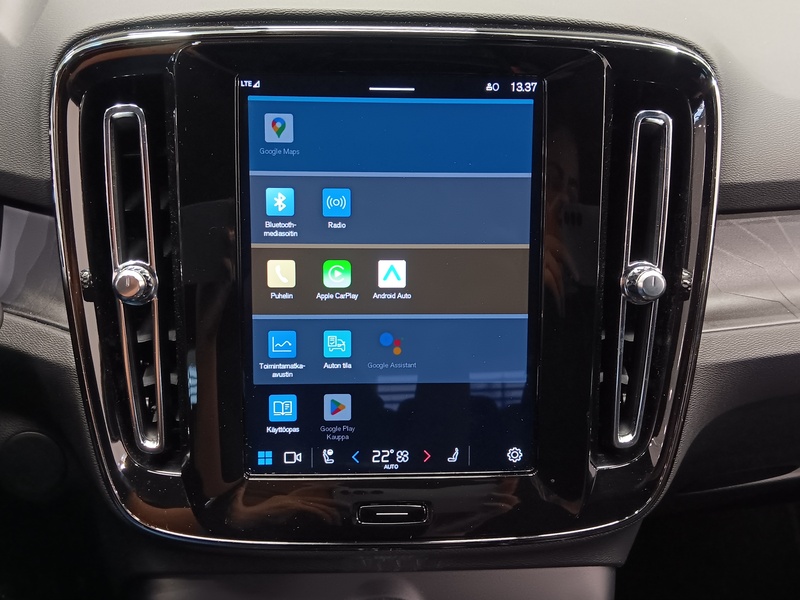 Volvo EX40 vaihtoauto