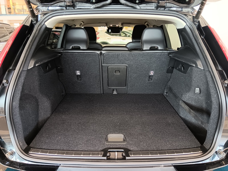 Volvo XC40 vaihtoauto