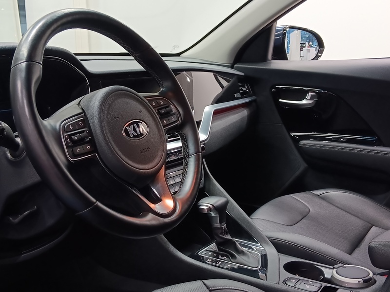 Kia Niro plug-in vaihtoauto