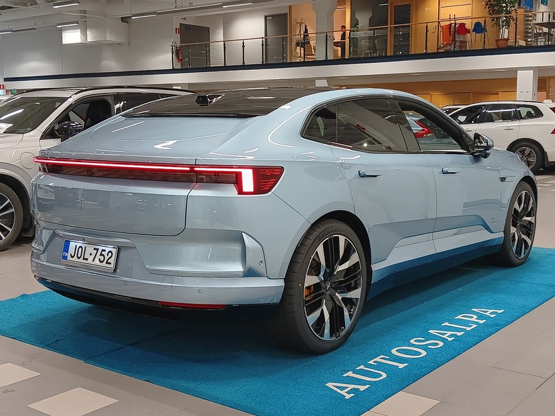 Polestar 4 vaihtoauto