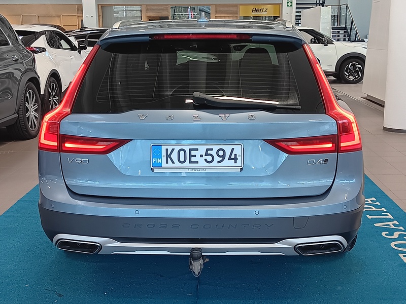 Volvo V90 Cross Country vaihtoauto