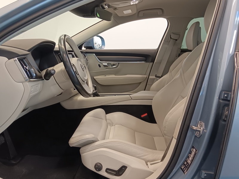 Volvo V90 Cross Country vaihtoauto