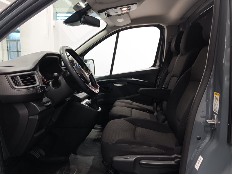 Renault Trafic vaihtoauto