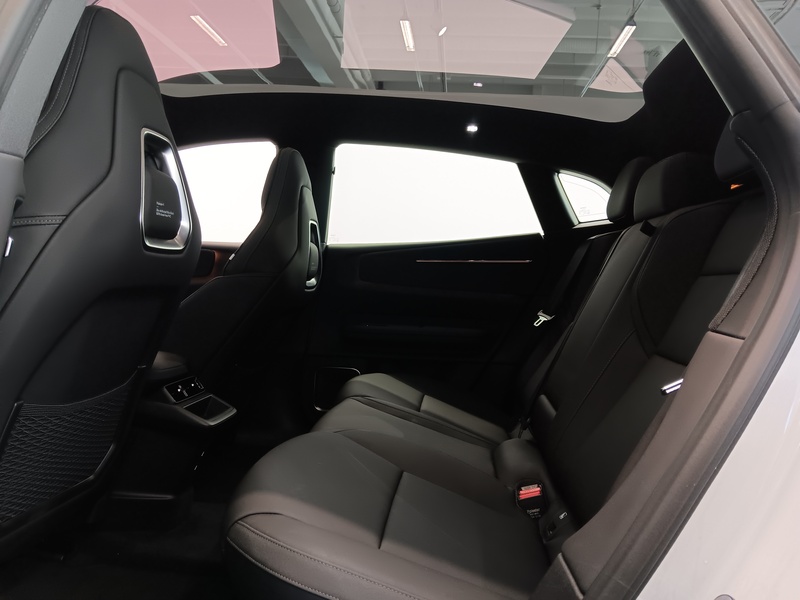 Polestar 4 vaihtoauto