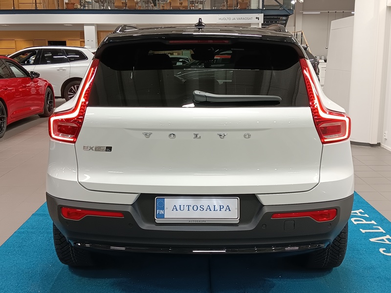 Volvo EX40 vaihtoauto