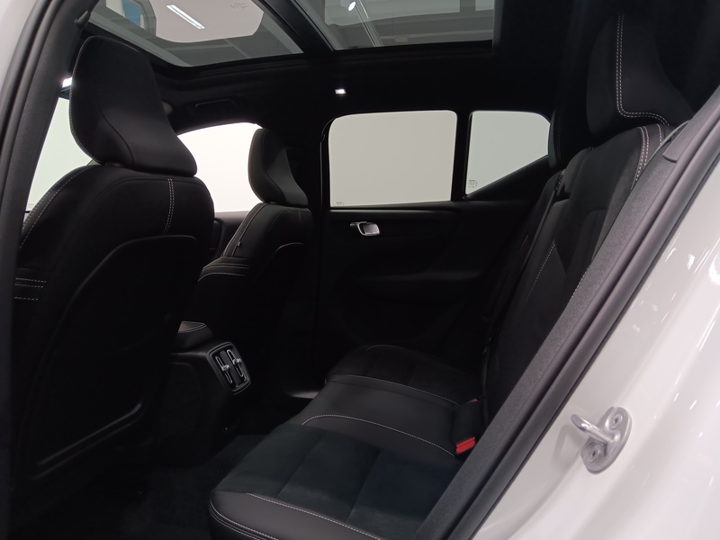 Volvo EX40 vaihtoauto