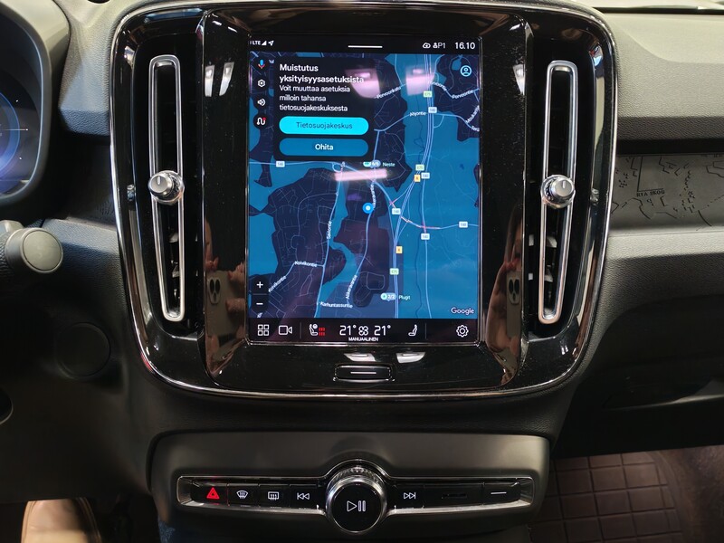 Volvo C40 vaihtoauto