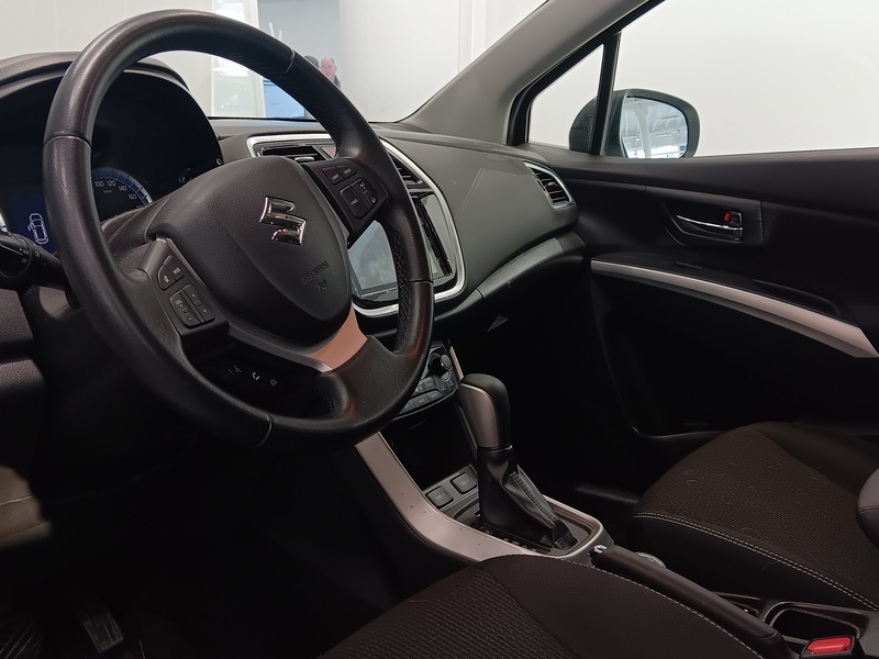 Suzuki SX4 S-CROSS vaihtoauto