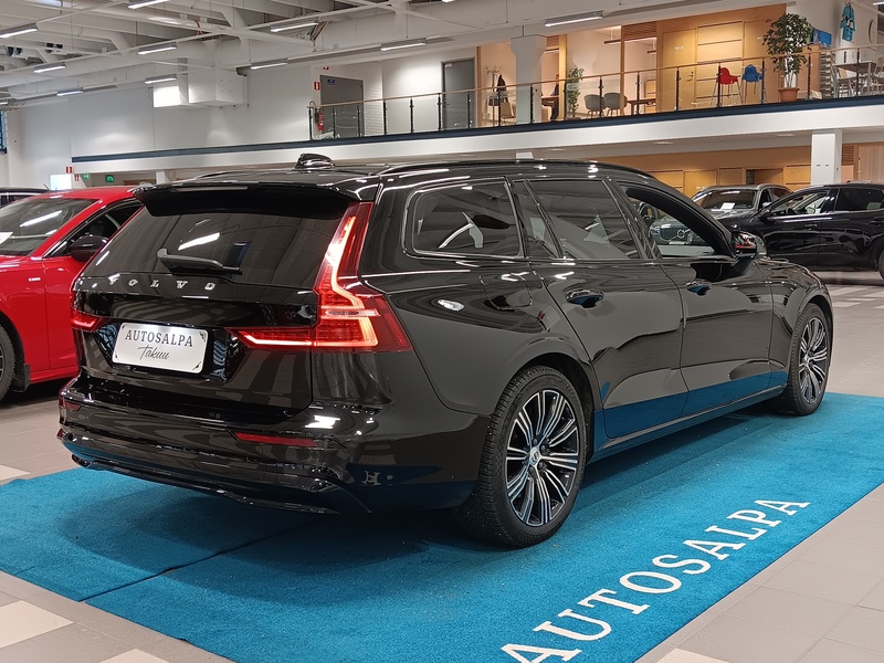 Volvo V60 vaihtoauto