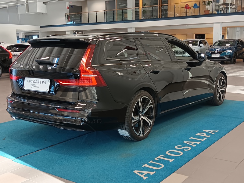Volvo V60 vaihtoauto