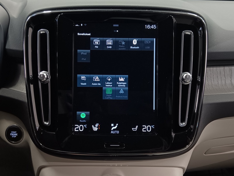 Volvo XC40 vaihtoauto