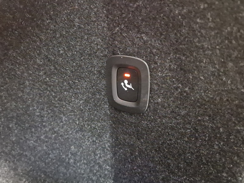 Volvo EC40 vaihtoauto