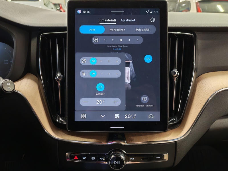 Volvo XC60 vaihtoauto