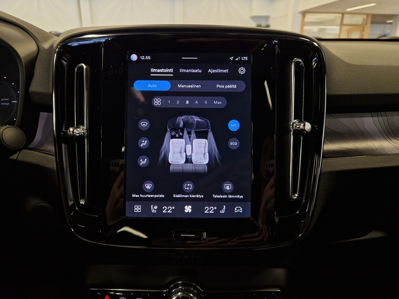 Volvo EC40 vaihtoauto