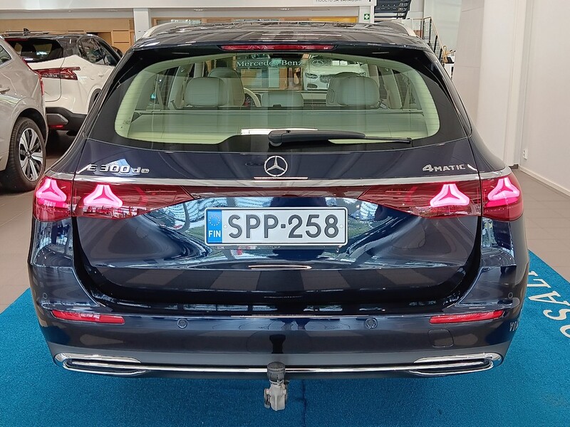 Mercedes-Benz E vaihtoauto