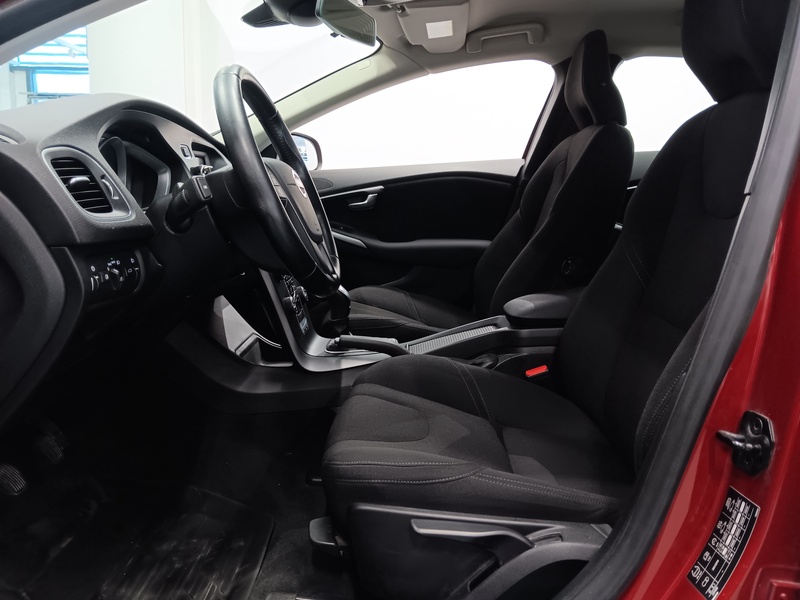 Volvo V40 vaihtoauto