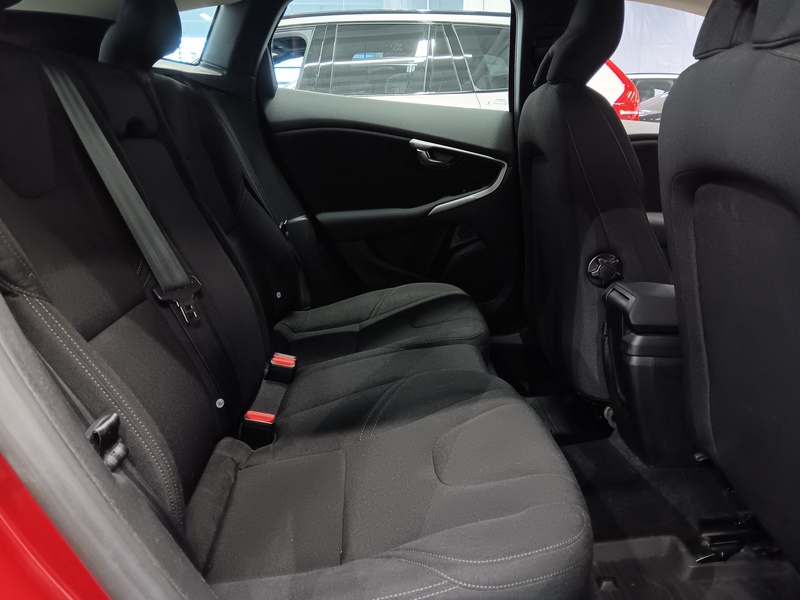 Volvo V40 vaihtoauto