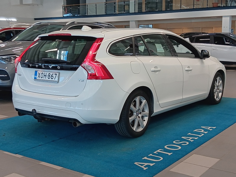 Volvo V60 vaihtoauto