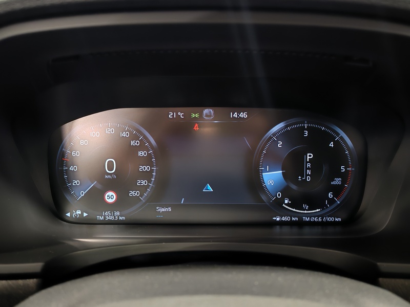 Volvo V90 Cross Country vaihtoauto