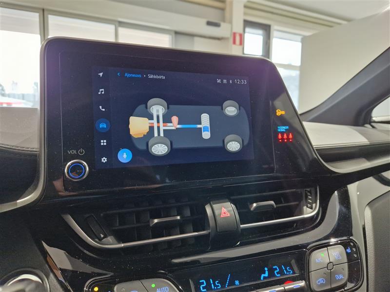 Toyota C-HR vaihtoauto
